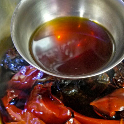 Förvällda chilifrukter