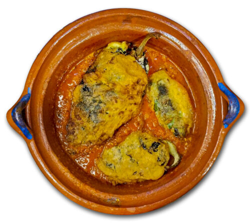 Fyllda chili i tomatsås (Chili Rellenos en Salsa Jitomate)