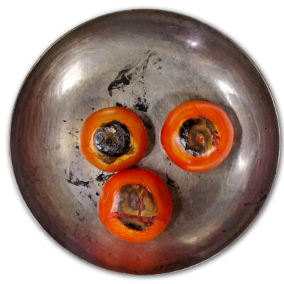 Låt tomaterna svartna