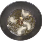 Fritera räkorna, några i taget