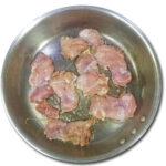 Stek kycklingen i lite olja