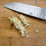 Hacka vitlöksklyftorna