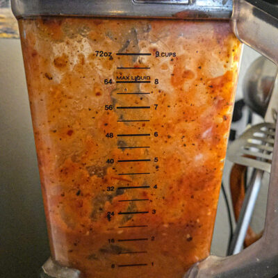 Kör till en jämn puré