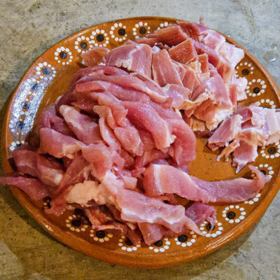 Strimlat kött och bacon