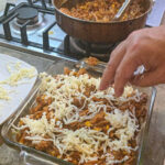 Strösssla över riven ost